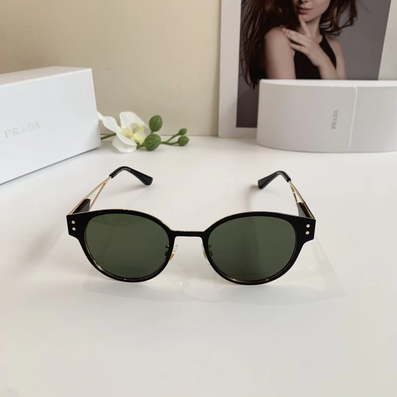 EyeCatching Prada Sunglasses 281950