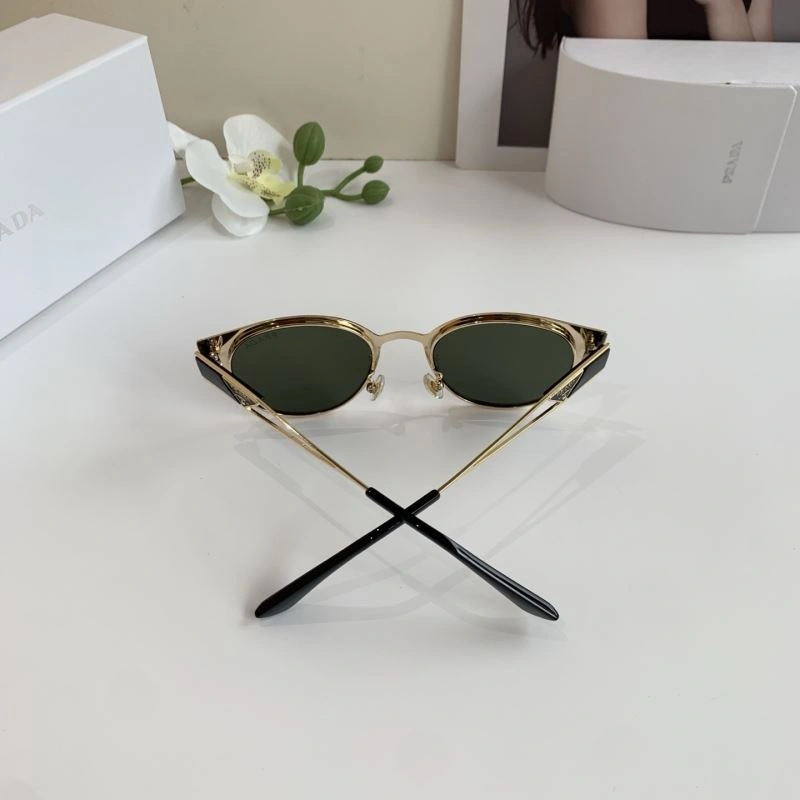 EyeCatching Prada Sunglasses 281950