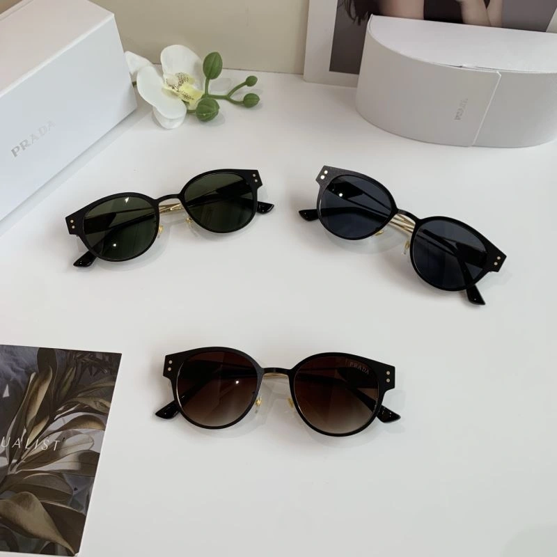EyeCatching Prada Sunglasses 281950