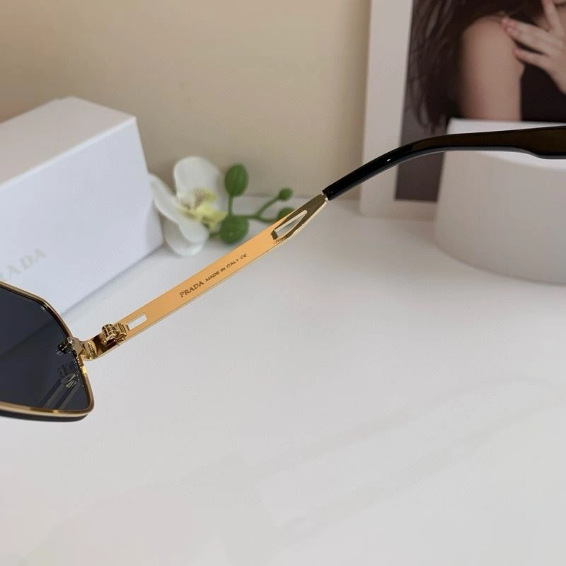Prada Sunglasses DailyWear 281931