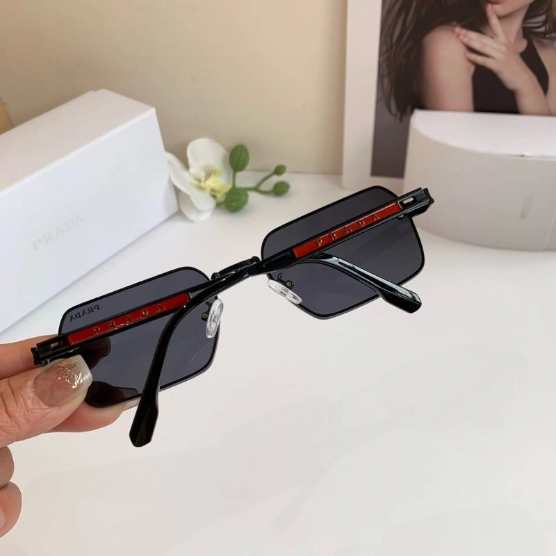 Prada Sunglasses Modern 281929