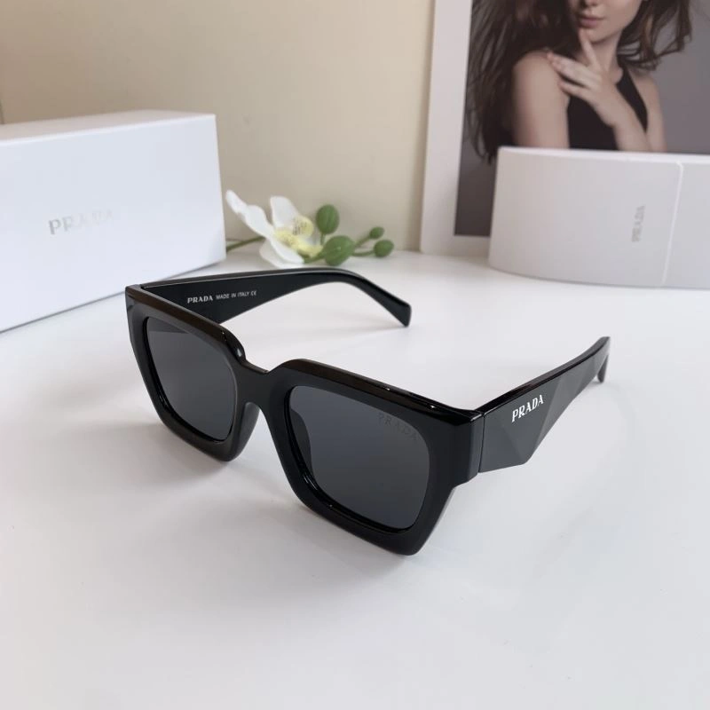 Casual Prada Sunglasses 281918