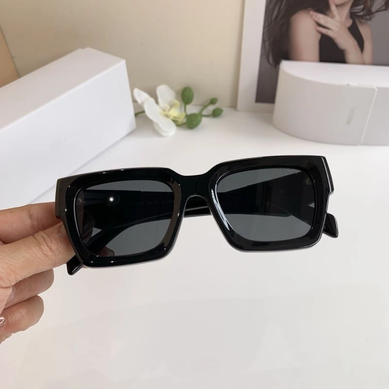 Prada Sunglasses Durable 281917