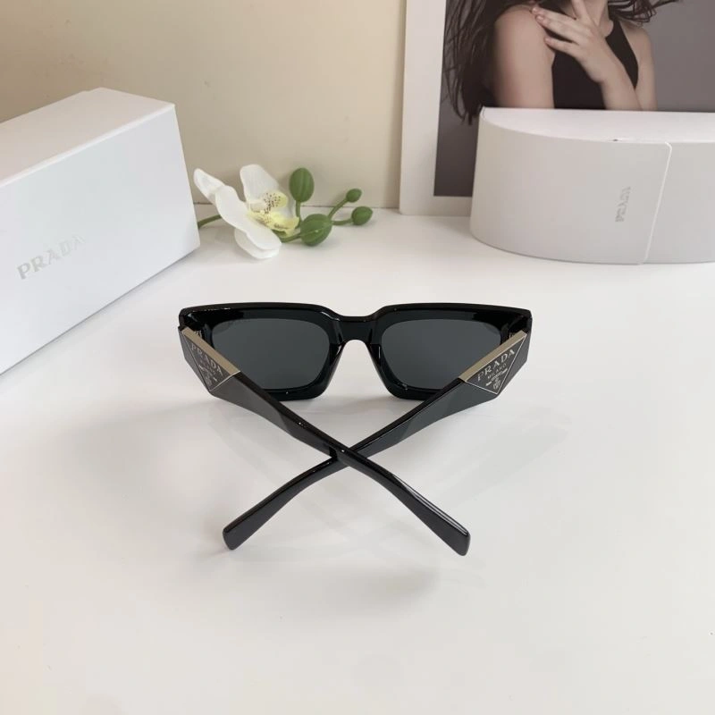 Prada Sunglasses Durable 281917