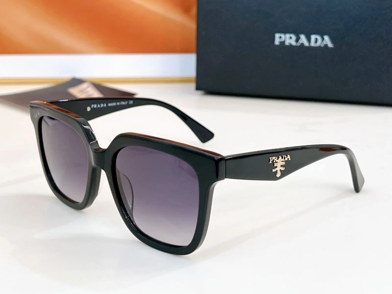 Prada Sunglasses ComfortFit 281925