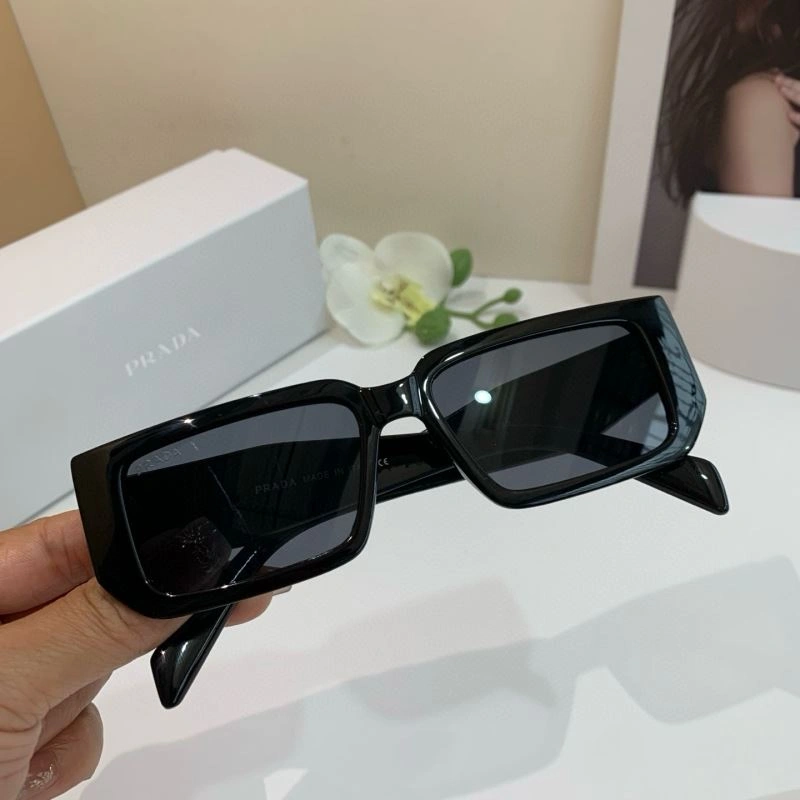 Supportive Prada Sunglasses 281910