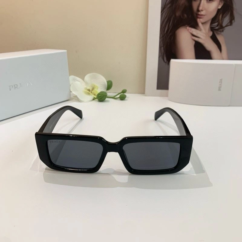 Supportive Prada Sunglasses 281910