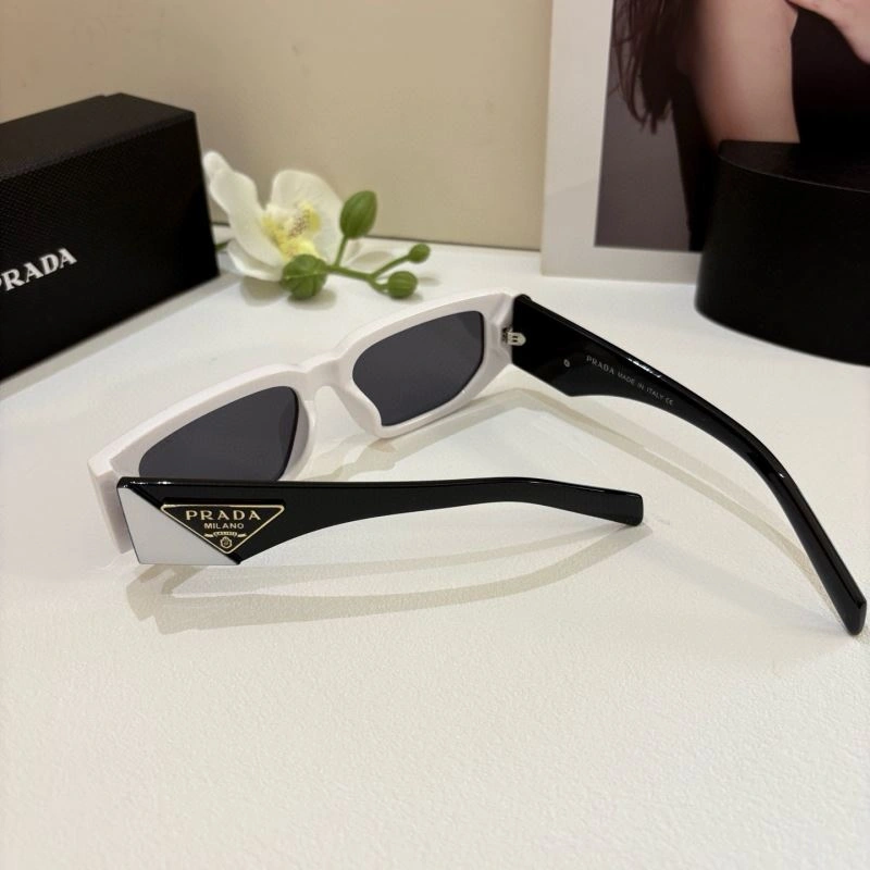 Prada Sunglasses WaterResistant 281920