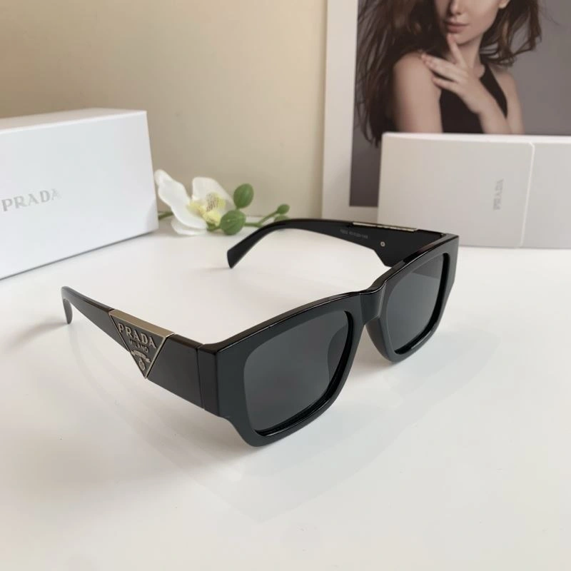 Casual Prada Sunglasses 281900