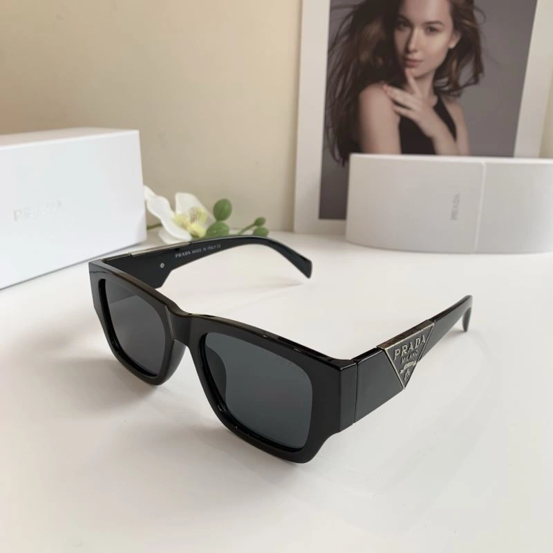 Casual Prada Sunglasses 281900