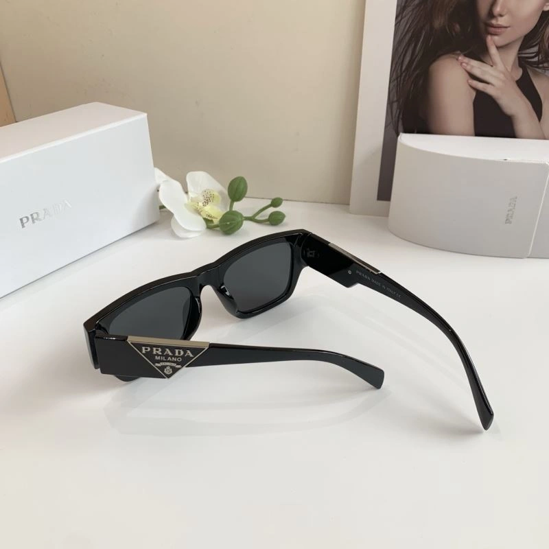 Casual Prada Sunglasses 281900