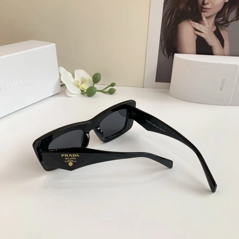 Prada Sunglasses SunProtective 281897