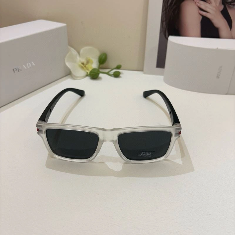 Versatile Prada Sunglasses 281865