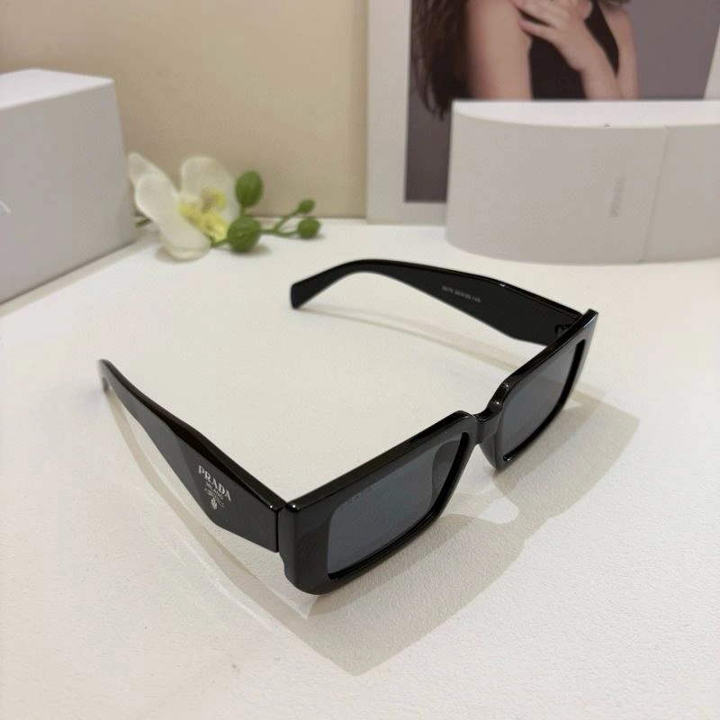 Prada Sunglasses HighQuality 281856