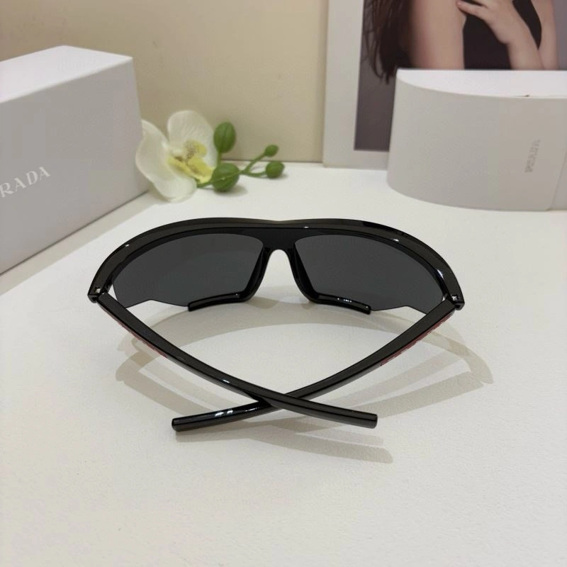 RelaxedFit Prada Sunglasses 281854