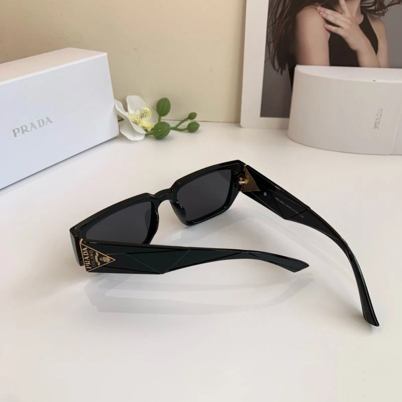 Youthful Prada Sunglasses 281859