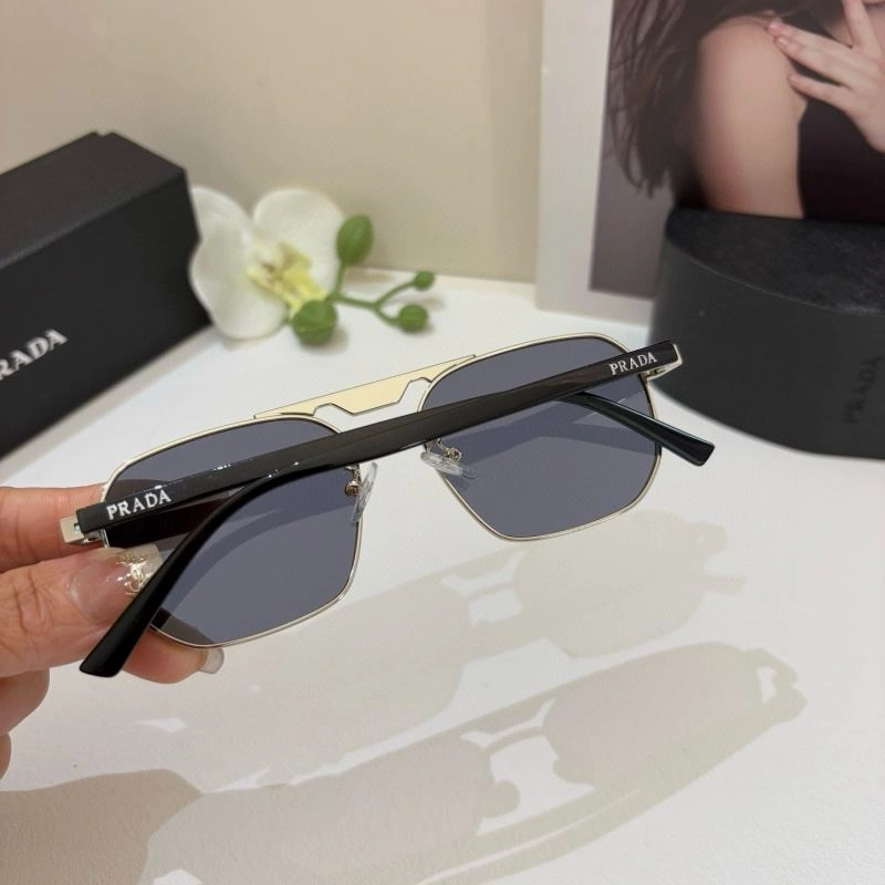 Elegant Prada Sunglasses 281853