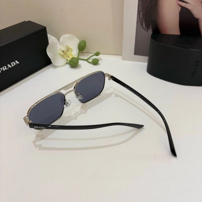 Elegant Prada Sunglasses 281853