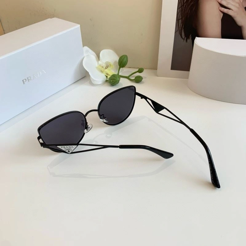Fashionable Prada Sunglasses 281858