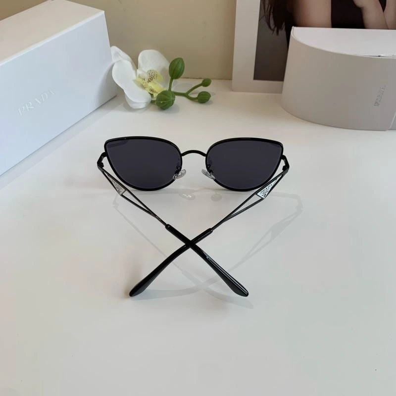 Fashionable Prada Sunglasses 281858
