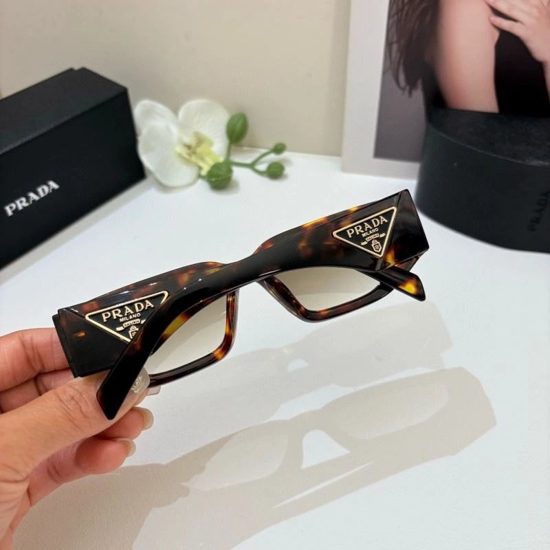 Bright Prada Sunglasses 281878