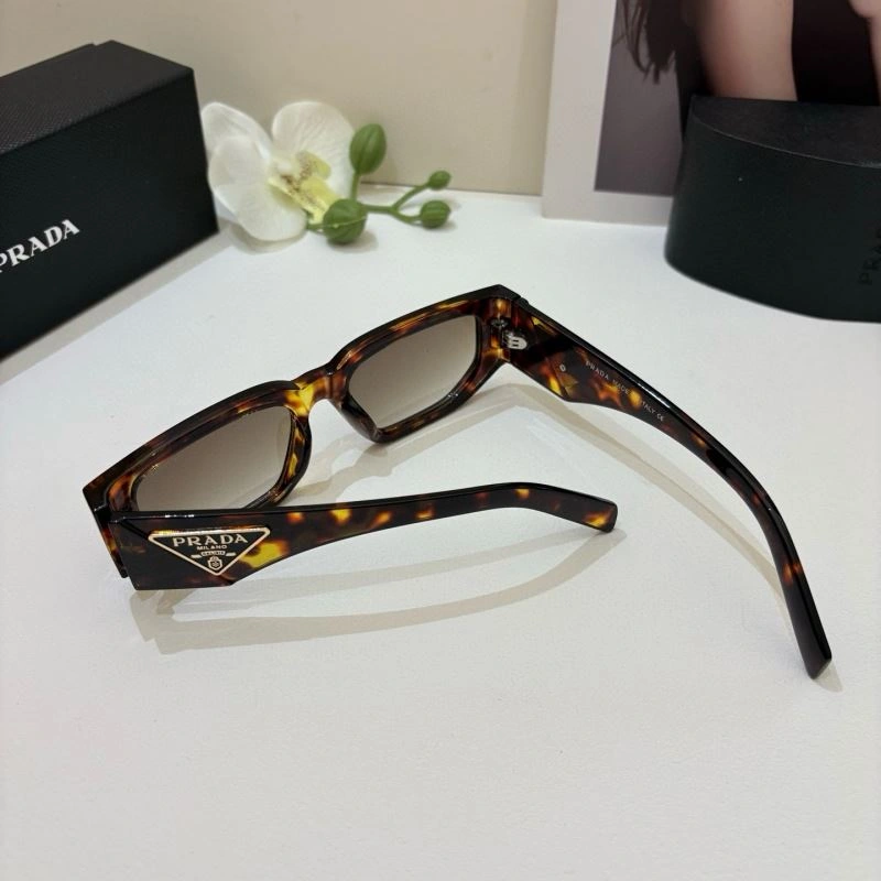 Bright Prada Sunglasses 281878