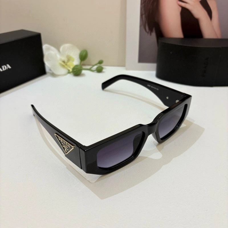 Prada Sunglasses Trendsetting 281861