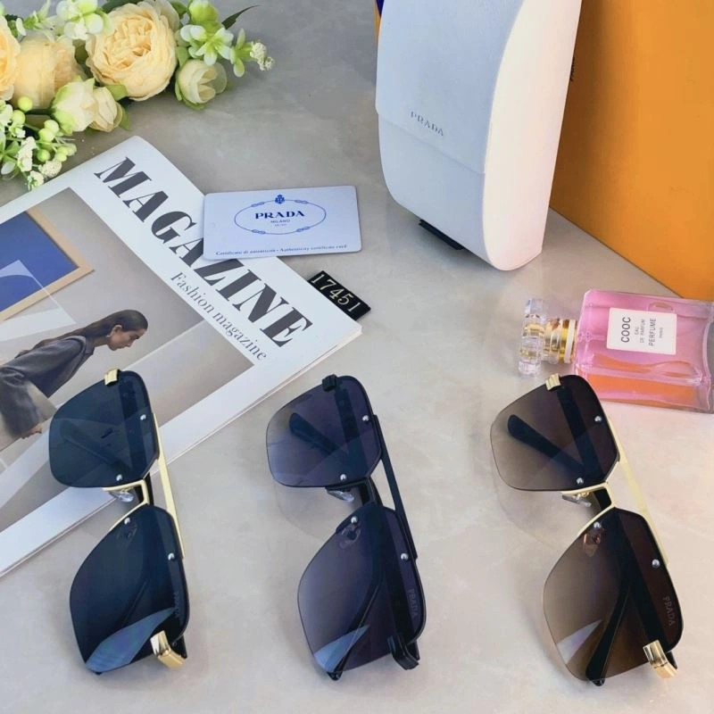 Prada Sunglasses Classic 281838
