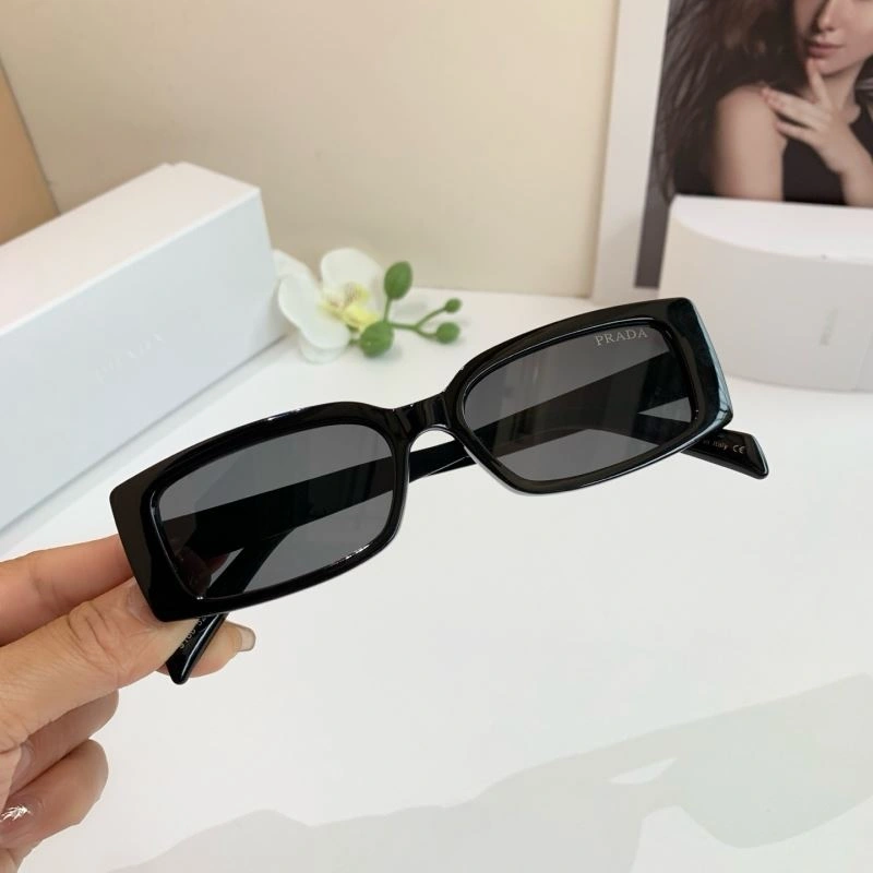 Compact Prada Sunglasses 281826