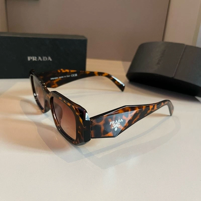 Prada Sunglasses ModernLook 282062