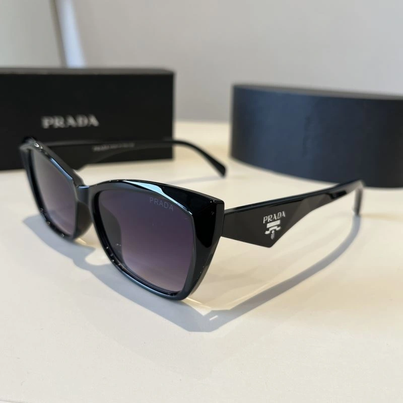 Lightweight Prada Sunglasses 282065