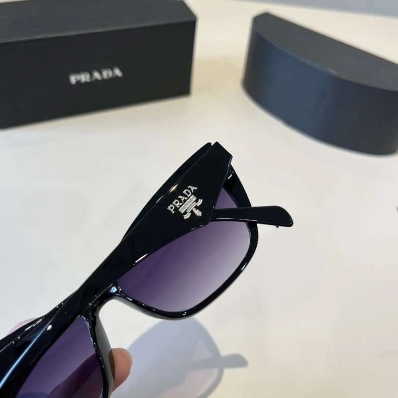 Lightweight Prada Sunglasses 282065