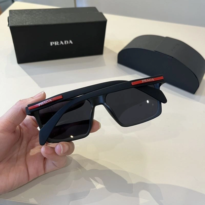 Minimalist Prada Sunglasses 282056