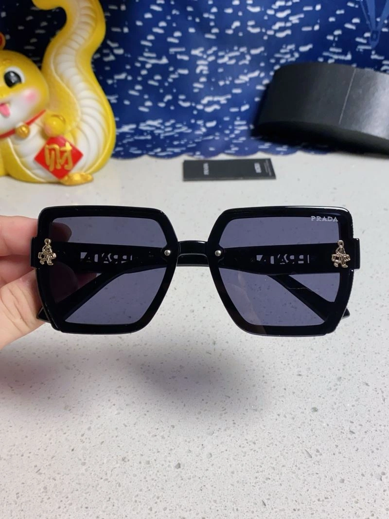 Prada Sunglasses GoAnywhere 282054