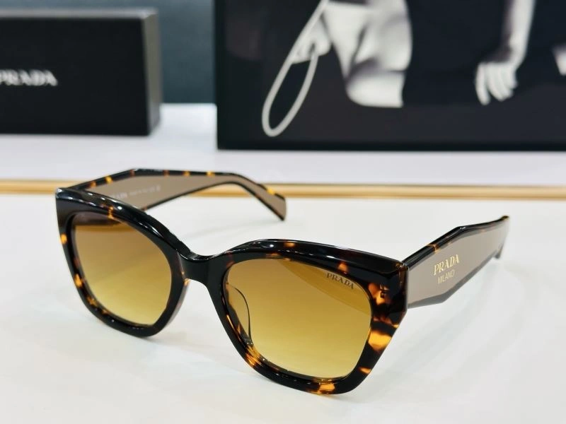 Modern Prada Sunglasses 282048