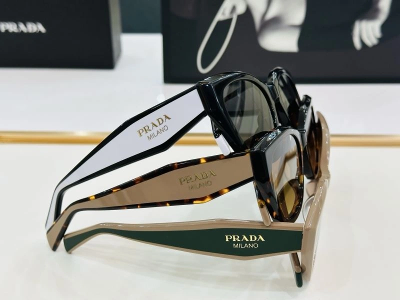 Modern Prada Sunglasses 282048