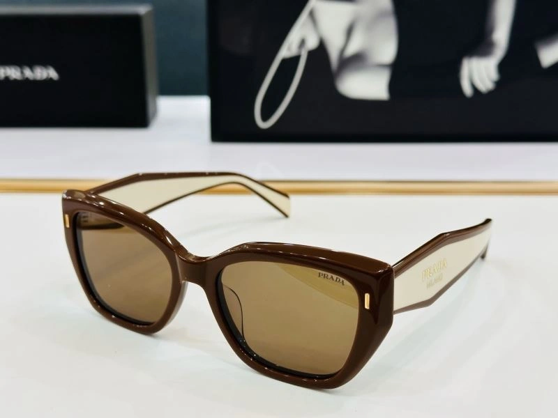 Prada Sunglasses Stylish 282047
