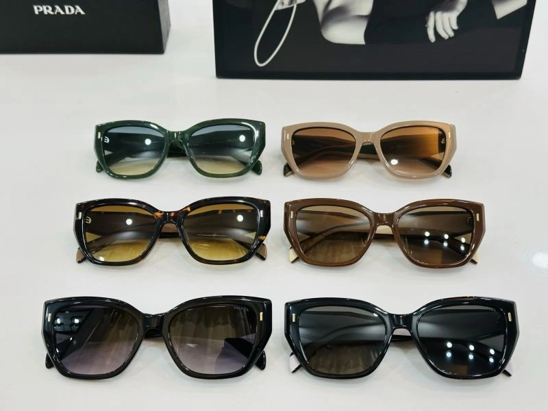 Prada Sunglasses Stylish 282047