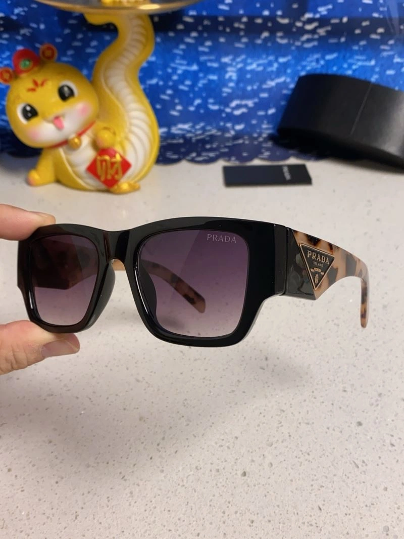 SmoothTexture Prada Sunglasses 282043