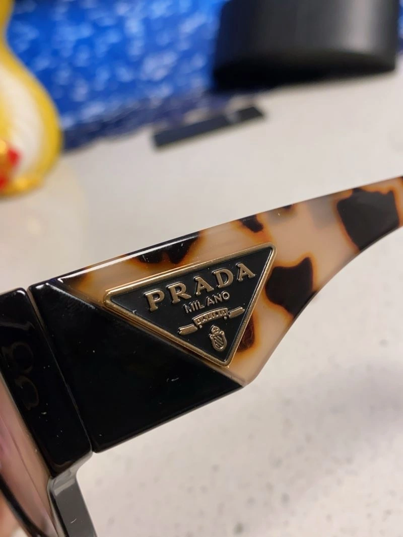 SmoothTexture Prada Sunglasses 282043
