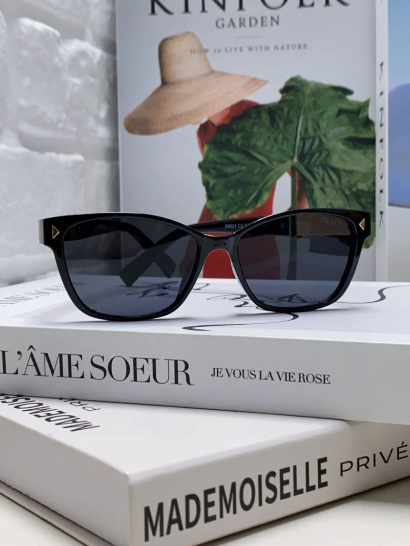 EyeCatching Prada Sunglasses 282023