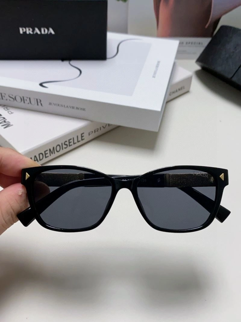 EyeCatching Prada Sunglasses 282023
