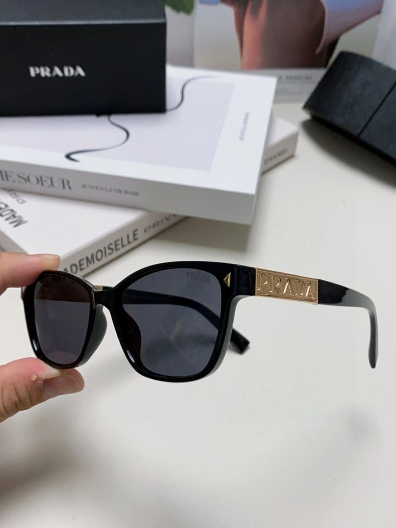 EyeCatching Prada Sunglasses 282023