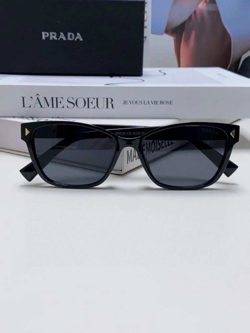EyeCatching Prada Sunglasses 282023
