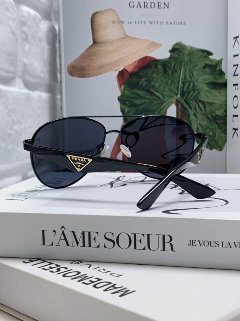 Lightweight Prada Sunglasses 282022