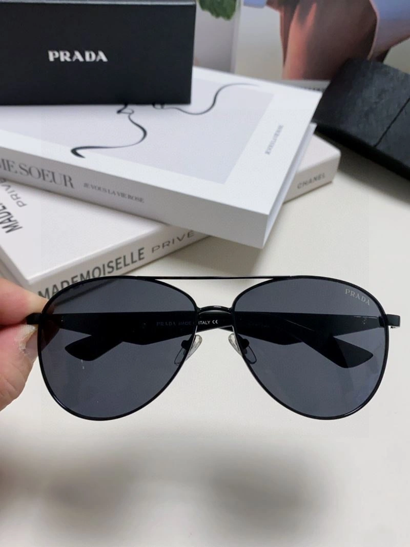 Lightweight Prada Sunglasses 282022