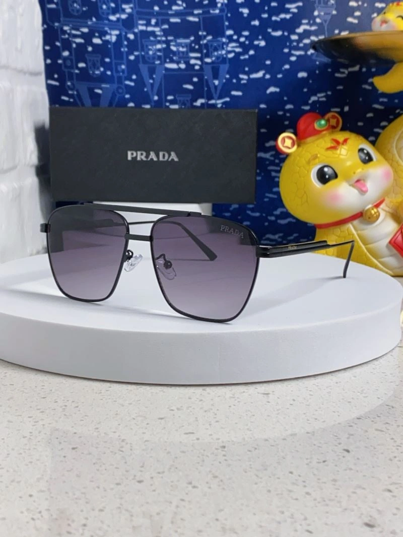 Sporty Prada Sunglasses 282008