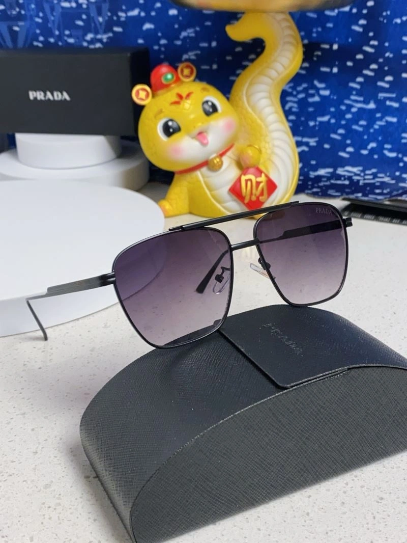 Sporty Prada Sunglasses 282008