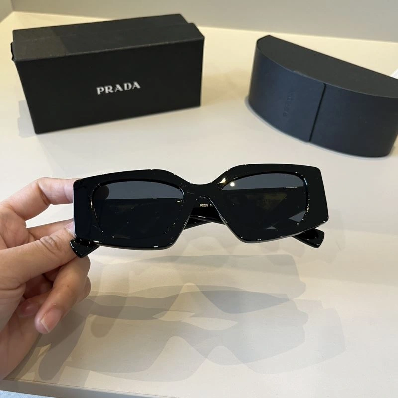Prada Sunglasses Affordable 282005
