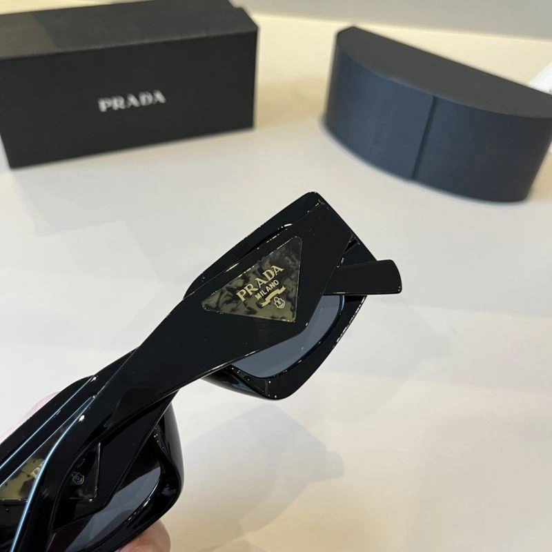 Prada Sunglasses Affordable 282005